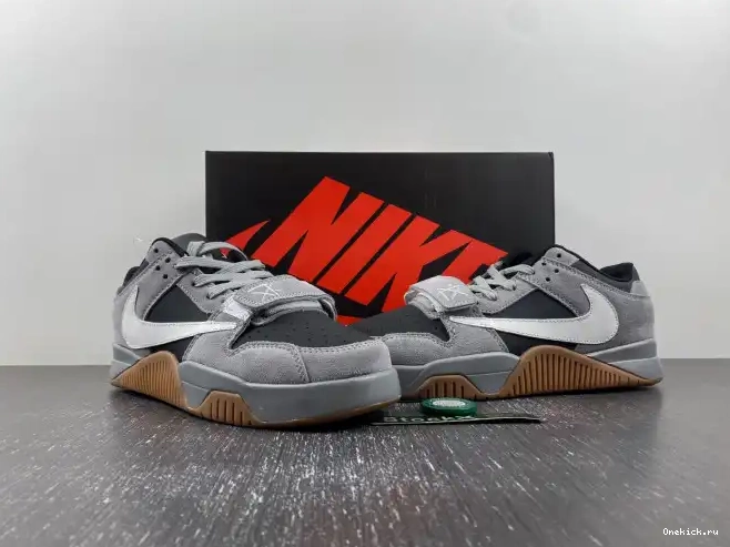One Kick THE SCOTT X TRAVIS CHECK CUT JORDAN FZ8117-001 0531